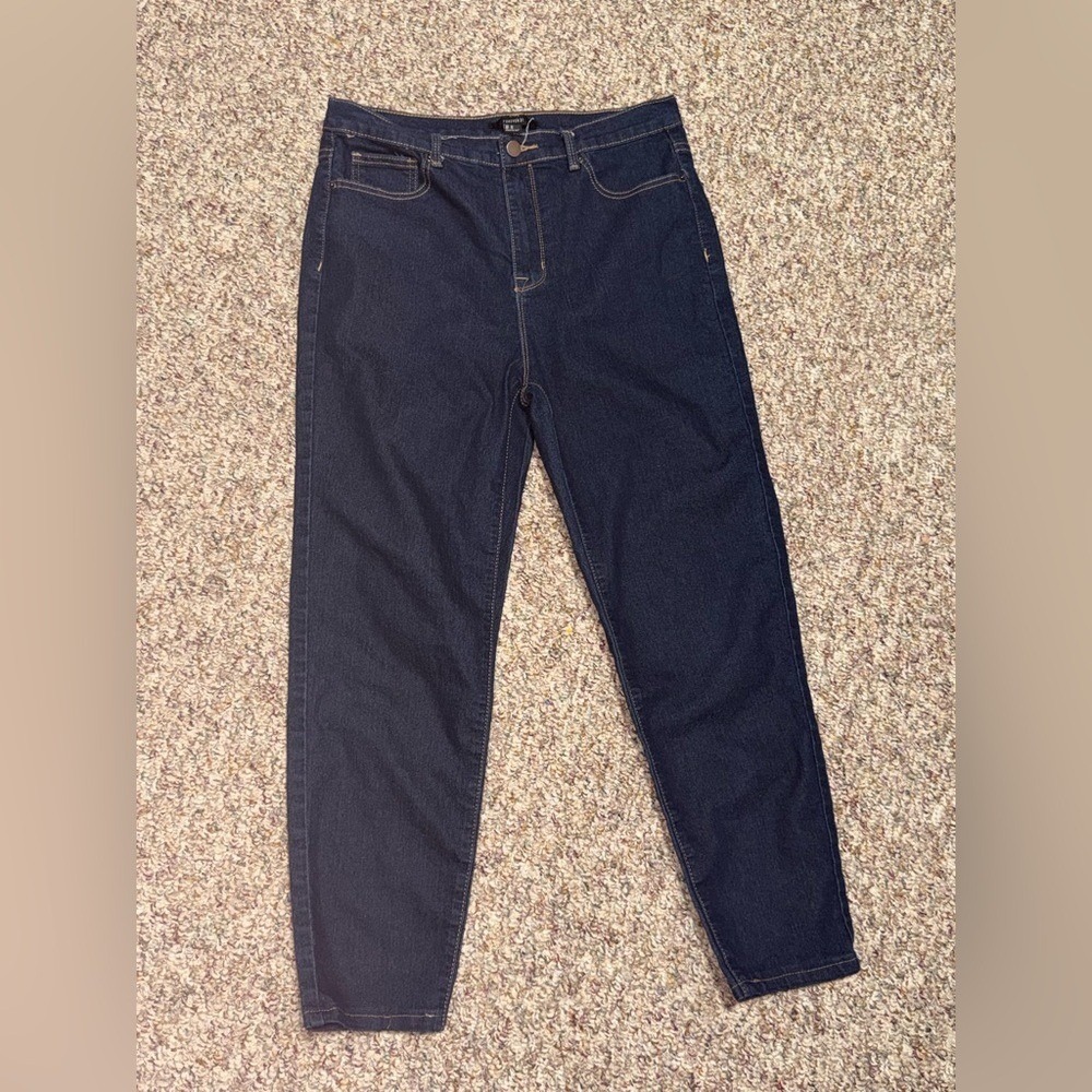 Women's forever 21 size 14 jeans skinny jeans Classic Blue Jeans size 31